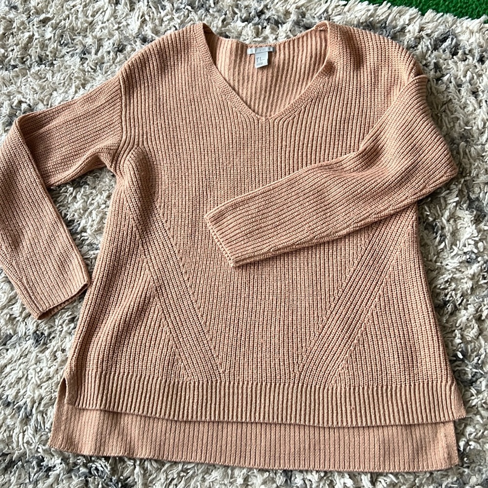 H&M women’s sweater size M , nude color